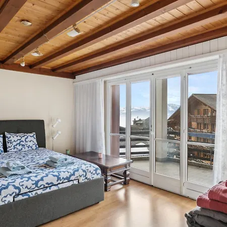 Appartement Triplex In Centre With Parking - Totally Renovated