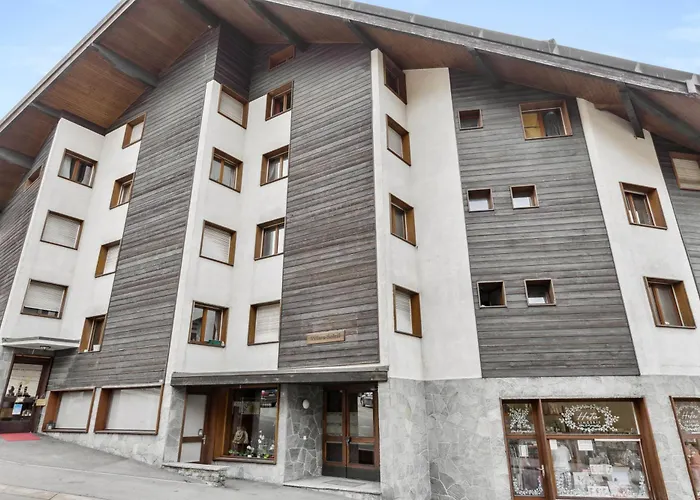 Triplex In Centre With Parking - Totally Renovated * Villars-sur-Ollon