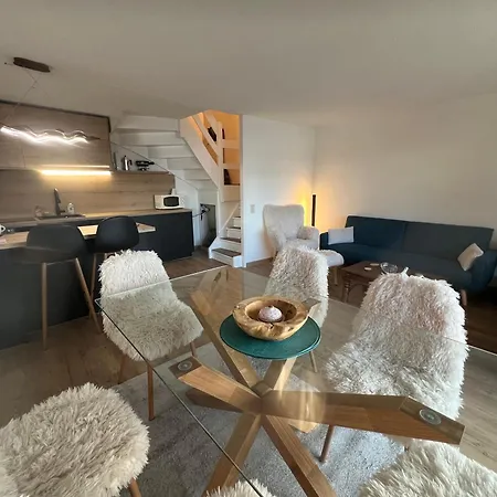 Apartman Triplex In Centre With Parking - Totally Renovated *